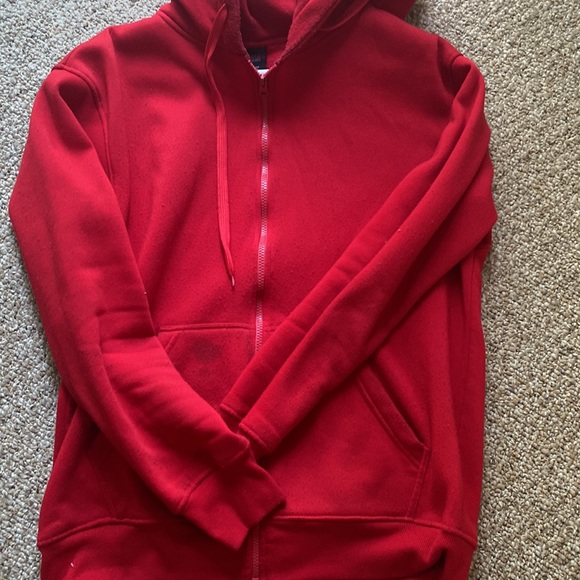 Red Hoodie - Picture 4 of 4